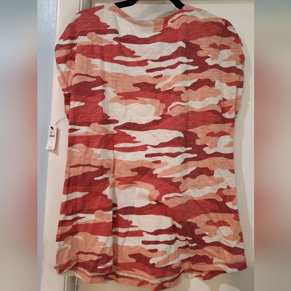Women's Talbots Pink Camo Shirt, Size L - Picture 7 of 9